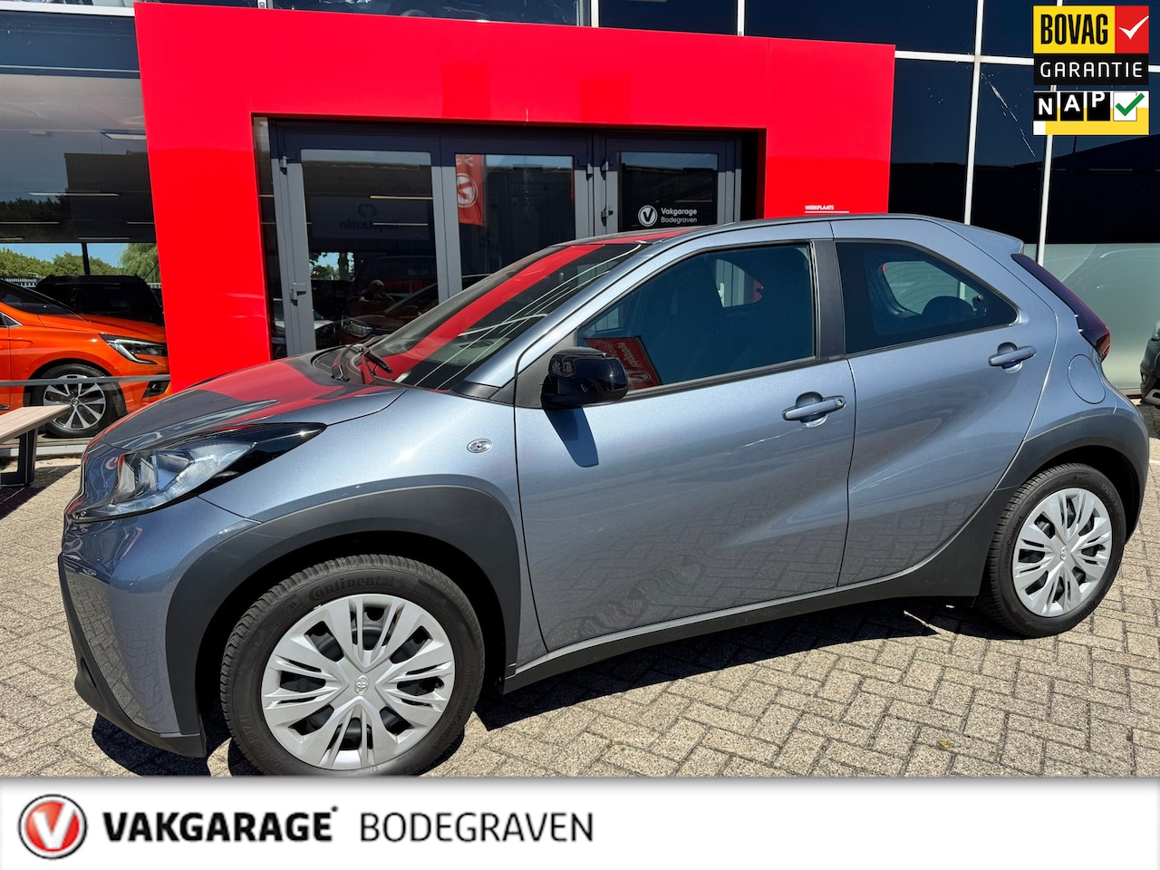 Toyota Aygo X - 1.0 VVT-i MT play 1.0 VVT-i MT Play - AutoWereld.nl