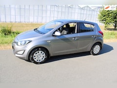 Hyundai i20 - 5 Drs met Airco 1.2i Business Edition