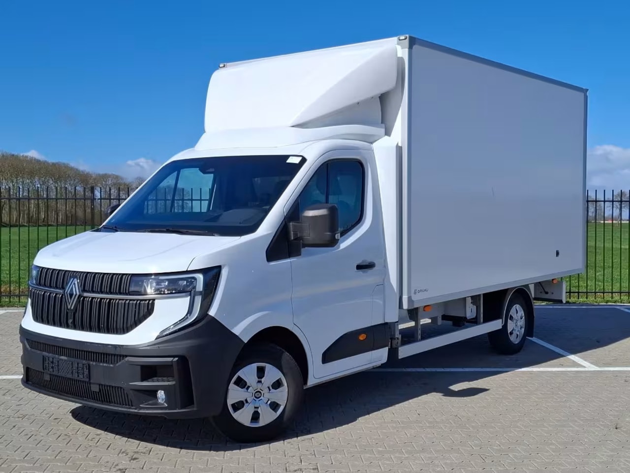 Renault Master - T35 2.0 dCi 170pk Bakwagen met Laadklep (Wordt verwacht) - AutoWereld.nl