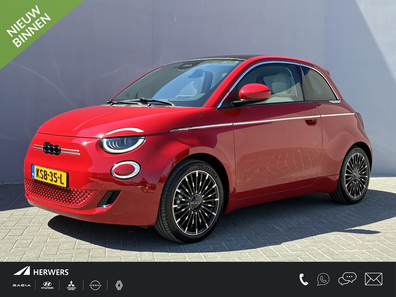 Fiat 500 - La Prima 42 kWh / SOH 93% / Apple Carplay/Android Auto / Achteruitrijcamera / Adaptieve Cr - AutoWereld.nl