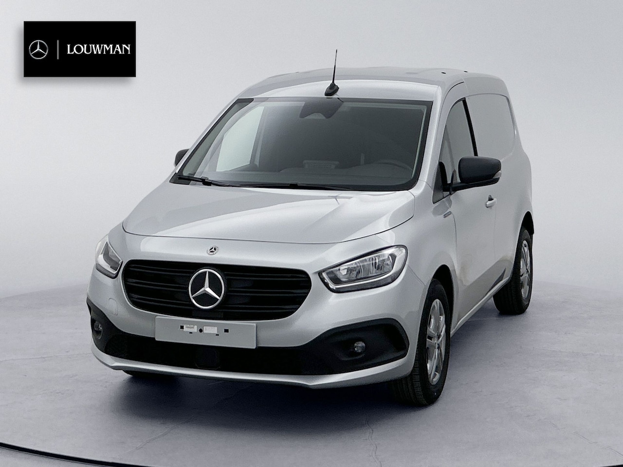 Mercedes-Benz eCitan - 112 Pro Business Solution L1 51 kWh Financial lease 0.99% vraag naar de voorwaarden - AutoWereld.nl