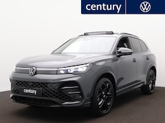 Volkswagen Tiguan - 1.5 eHybrid R-Line Panoramadak / Stoelen massagefunctie / Camera