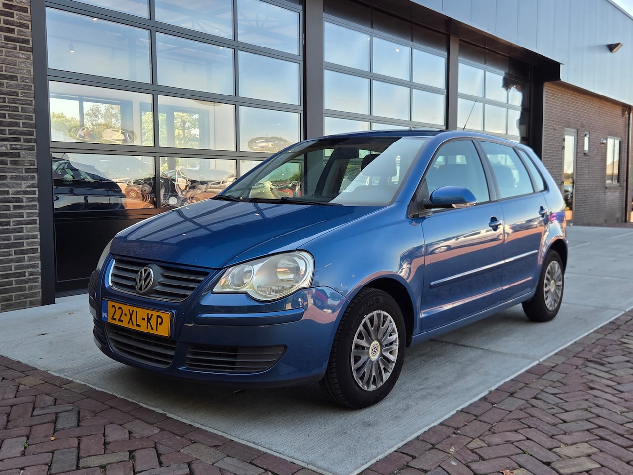 Volkswagen Polo - 1.4-16V Optive | Automaat - AutoWereld.nl