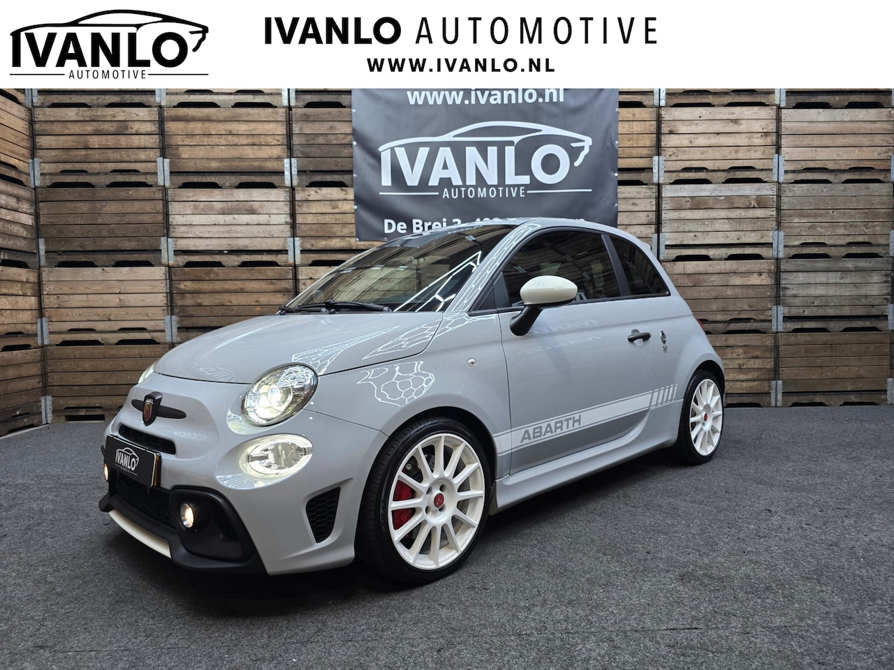 Fiat 500 Abarth - 1.4 T-Jet Competizione Esseessee 70th Anniversary Carbon 180PK! - AutoWereld.nl