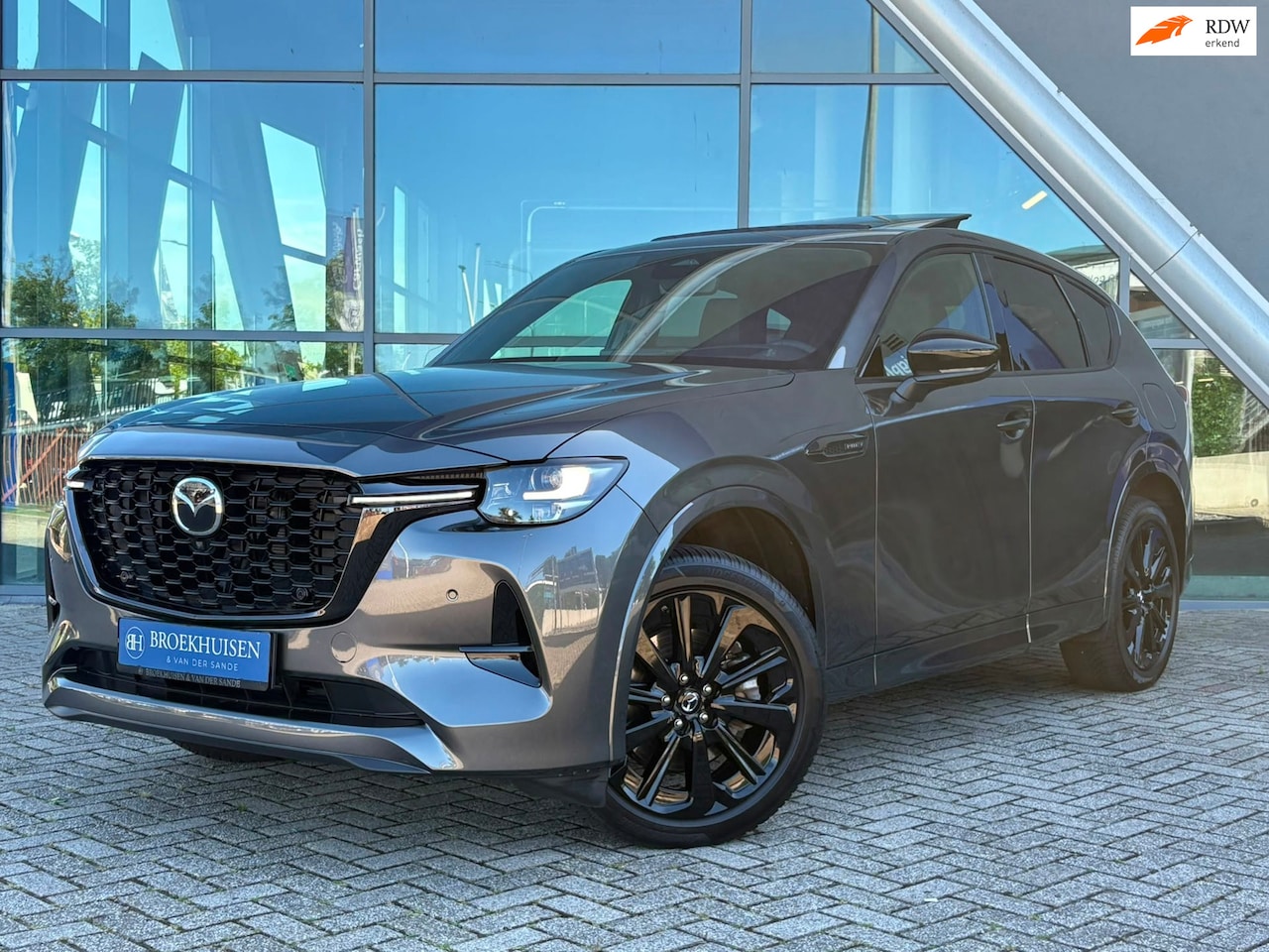 Mazda CX-60 - 2.5 e-SkyActiv PHEV Homura Plus 327pk Panoramadak / Stoelventilatie / 360 Camera - AutoWereld.nl