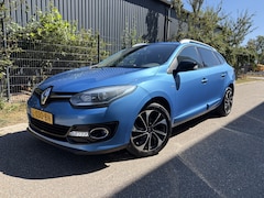 Renault Mégane Estate - 1.2 TCe Bose / AUTOMAAT / NAVI / CRUISE / AIRCO CLIMATE