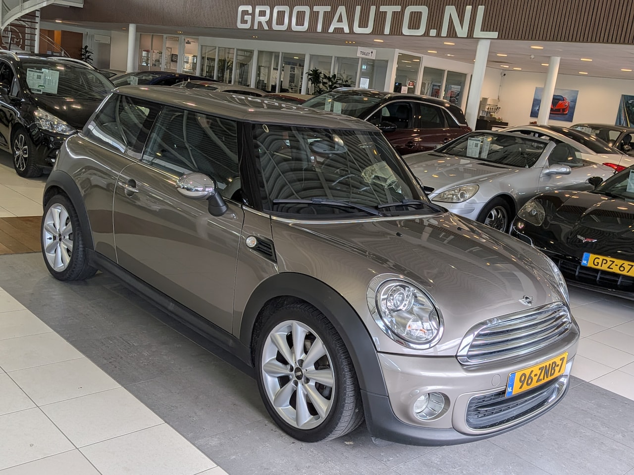 MINI 3-Deurs - 1.6 One Chili Airco, Cruise Control, Stuurbekrachtiging - AutoWereld.nl