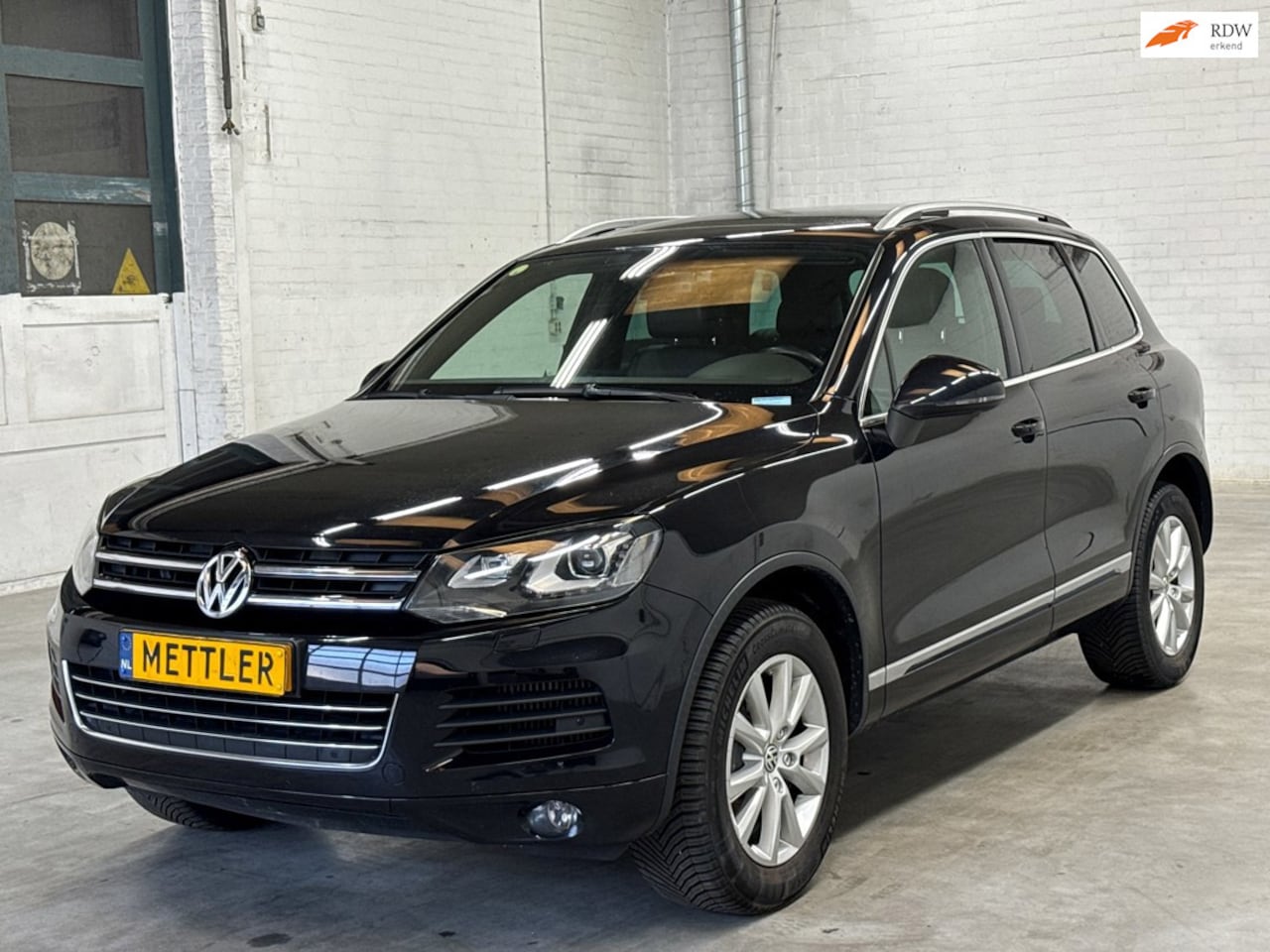 Volkswagen Touareg - 3.0 TDI Highline |LED | TREKHAAK | MOTORSCHADE - AutoWereld.nl