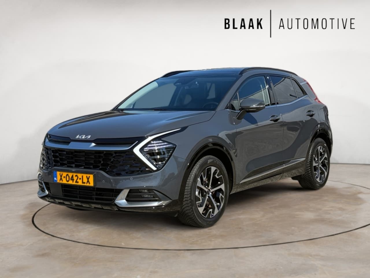 Kia Sportage - 1.6 T 230 PK Hybride DynamicPlus Line | panoramadak - AutoWereld.nl