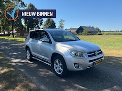 Toyota RAV4 - 2.0 VVTi Dynamic 2WD | Trekhaak | Cruise Control | Stoelverwarming |