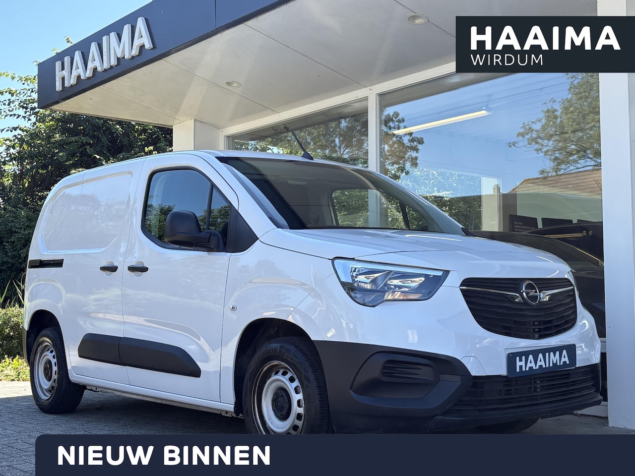 Opel Combo - 1.5 BlueHDi 100 S&S L1 | Apple Carplay/Android Auto | Parkeeersensoren | Cruise Control | - AutoWereld.nl