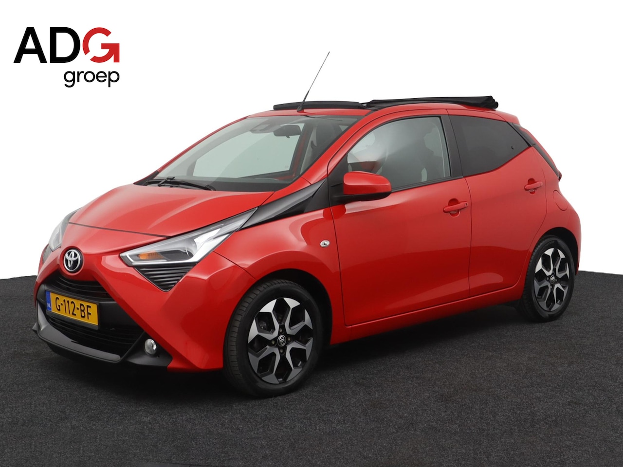 Toyota Aygo - 1.0 VVT-i x-cite | Cabrio | Airco | Parkeercamera | Lichtmetalen velgen | Groot media sche - AutoWereld.nl