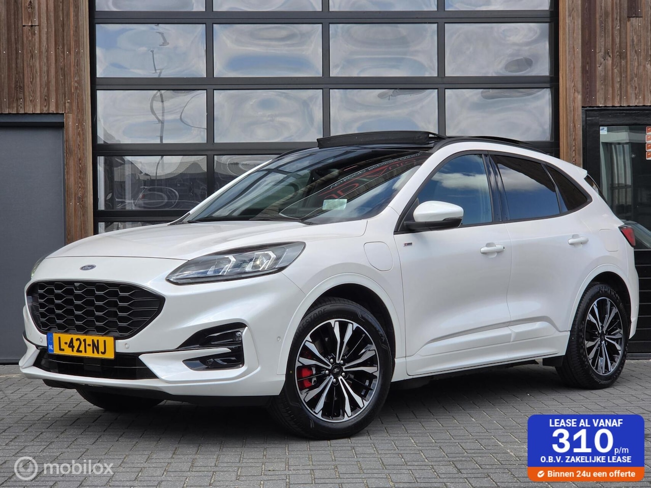 Ford Kuga - 2.5 PHEV ST-LINE X PANO HUD ACC CAMERA TREKHAAK - AutoWereld.nl