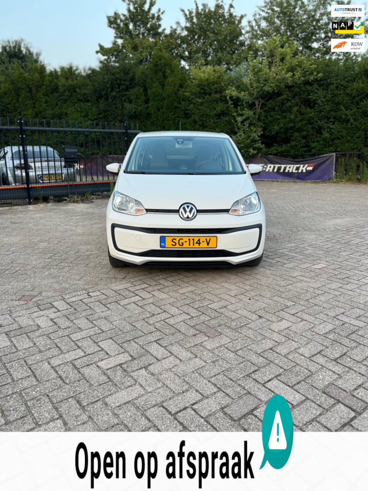 Volkswagen Up! - 1.0 BMT move up! | DAB | Airco | Bluetooth | 5 Deu Nieuwe APK / 4 banden - AutoWereld.nl