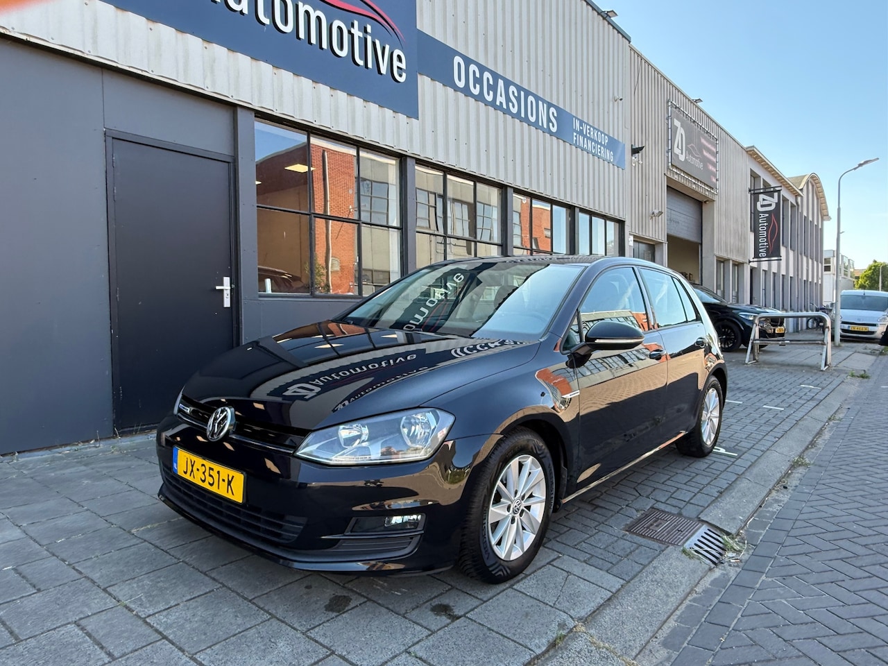 Volkswagen Golf - 1.0 TSI Edition DSG PDC Navi DealerOH - AutoWereld.nl
