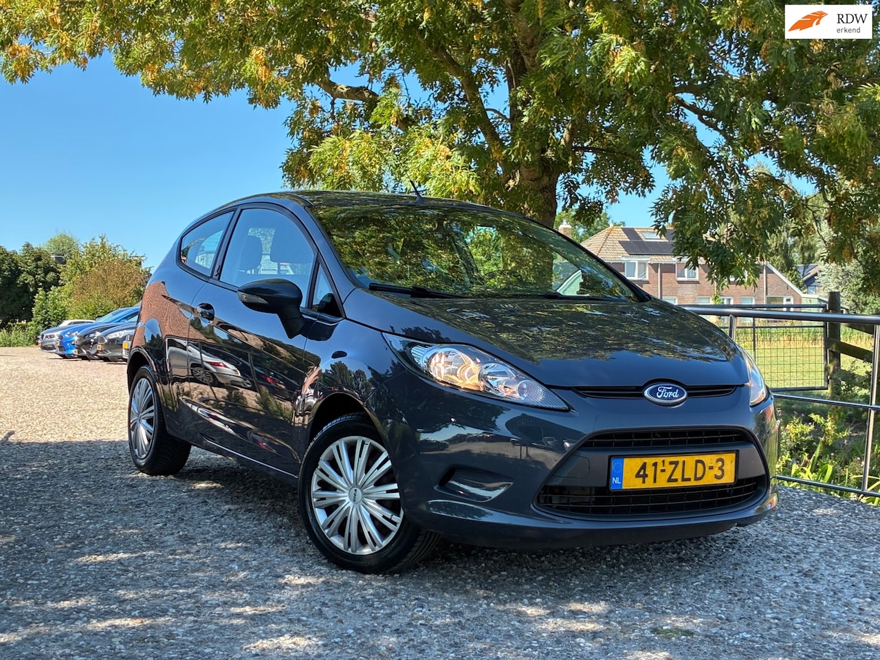 Ford Fiesta - 1.25 Champion | Met Airco nu € 3.450,-!!! - AutoWereld.nl