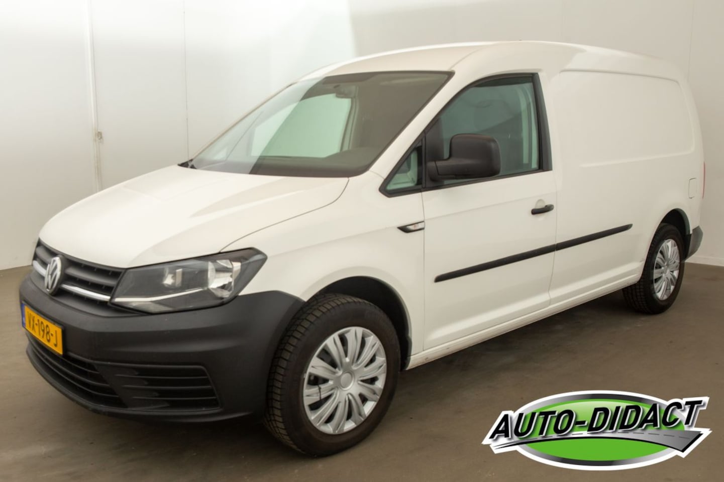 Volkswagen Caddy Maxi - 2.0 TDI L2H1 Airco Navi BMT Maxi Trendline - AutoWereld.nl