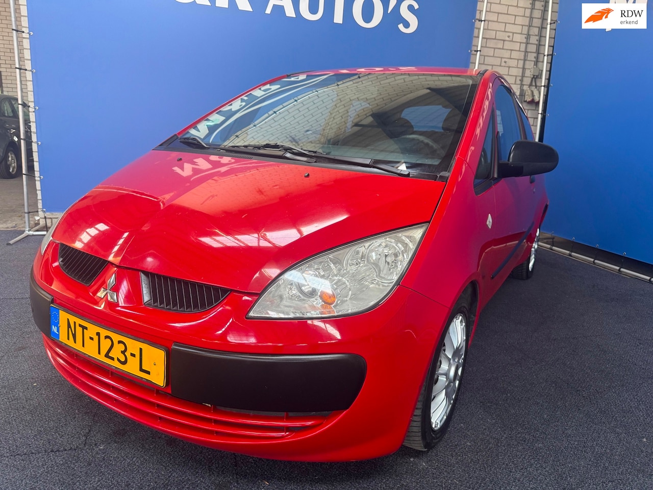 Mitsubishi Colt - 1.1 Inbusiness 1.1 Inbusiness Nieuwe APK - AutoWereld.nl