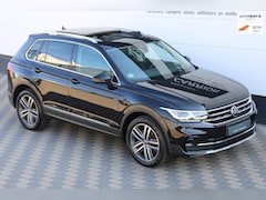 Volkswagen Tiguan - 1.4 TSI eHybrid Pano Leder Carplay Trekhaak