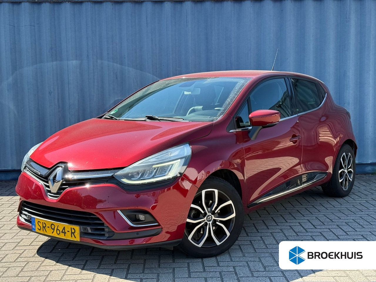 Renault Clio - 0.9 TCe Intens Achteruitrijcamera | Keyless entry | Navigatie | Airco | Bleutooth - AutoWereld.nl