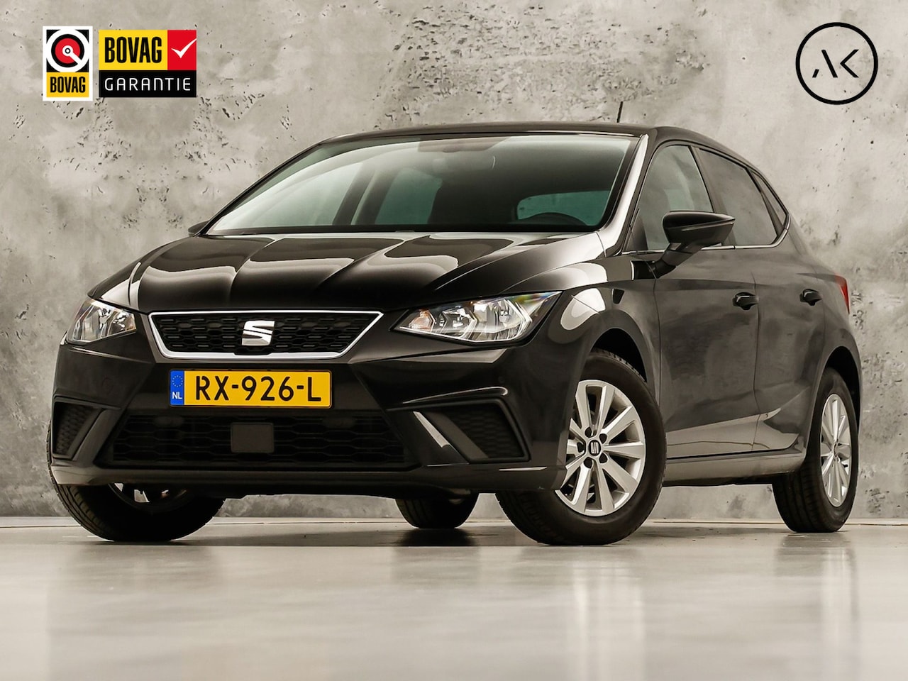 SEAT Ibiza - 1.0 TSI Business Sport (GROOT NAVI, APPLE CARPLAY, GETINT GLAS, CAMERA, CRUISE, LM VELGEN, - AutoWereld.nl