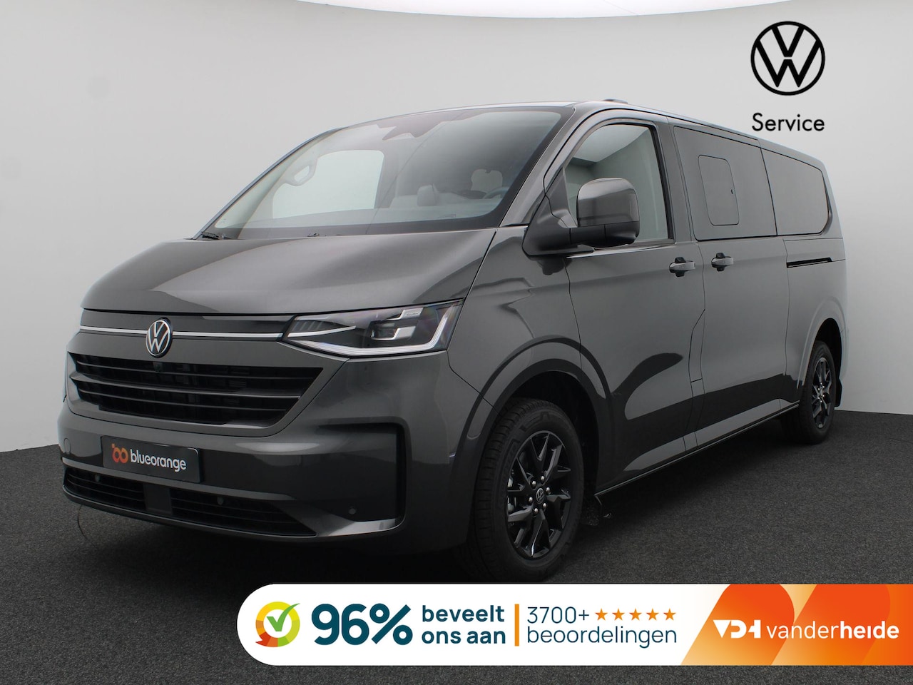 Volkswagen Transporter Caravelle - 2.5 L2H1 eHybrid Style 233PK Aut. Trekhaak, 360gr. Camera, Navi, Side Assist, Keyless, Mat - AutoWereld.nl