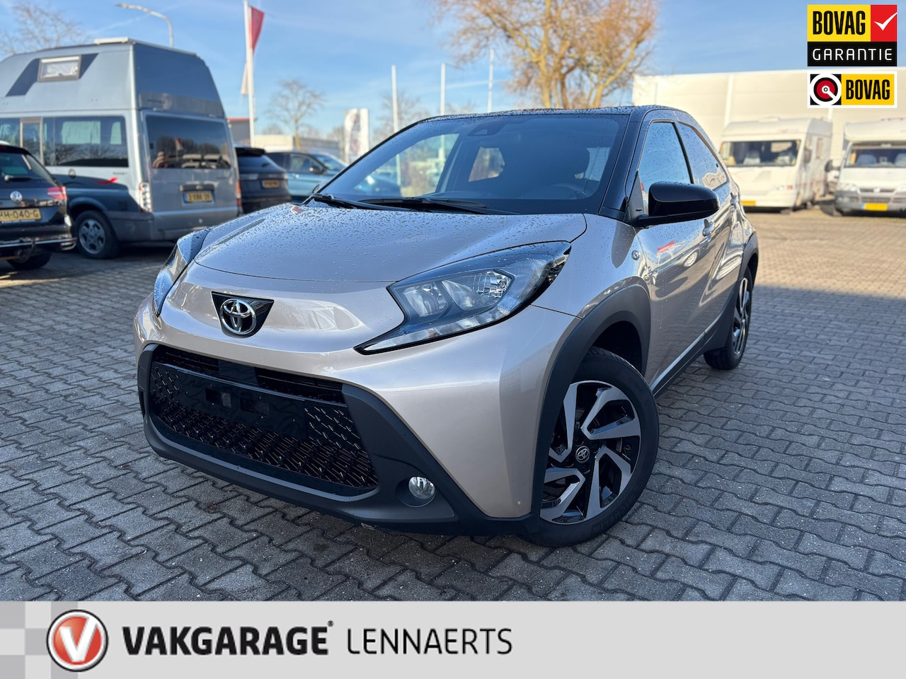 Toyota Aygo X - 1.0 VVT-i S-CVT Pulse Automaat (BOVAG/RIJKLAARPRIJS) - AutoWereld.nl