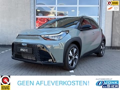 Toyota Aygo X - Hybrid 115 pulse|Easy Pack|Tarragon (6X3) bi-tone