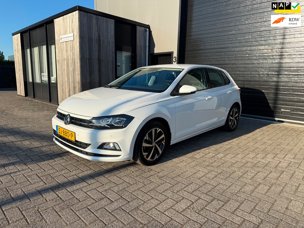 Volkswagen Polo - 1.0 TSI Highline|ACC|PDC V+A|INPARKEREN| TREKHAAK|AIRCO|LM VELGEN|SCHERM| - AutoWereld.nl