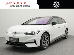 Volkswagen ID.7 Tourer - Pro S Business 86 kWh 286pk | Verlengde garantie | Trekhaak | Stoel en stuurverwarming | 3