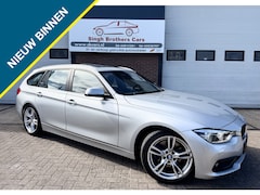 BMW 3-serie Touring - 330i Aut/Luxury/Carplay/Pano/Inruil mog