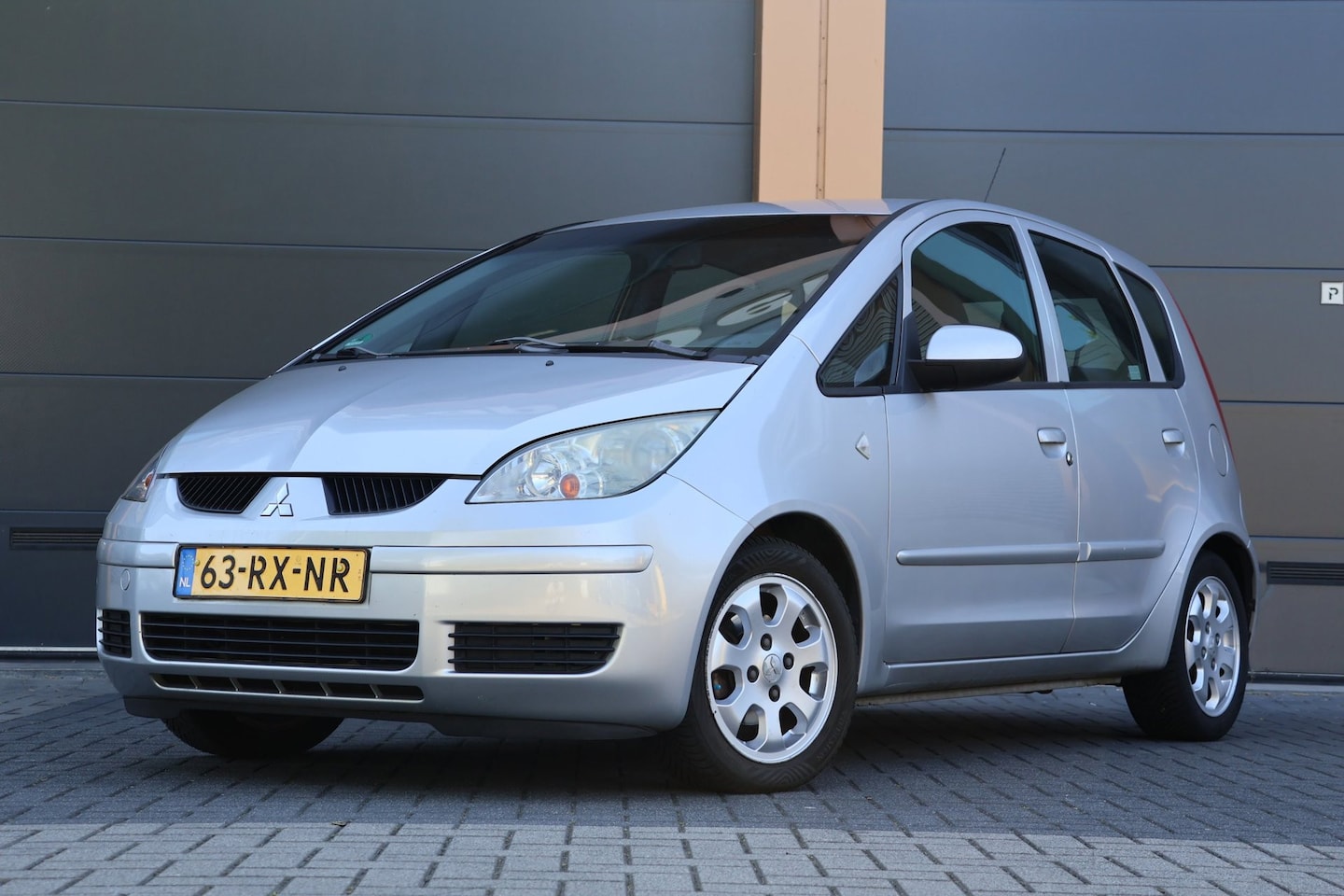 Mitsubishi Colt - 1.3 Invite |Automaat| - AutoWereld.nl