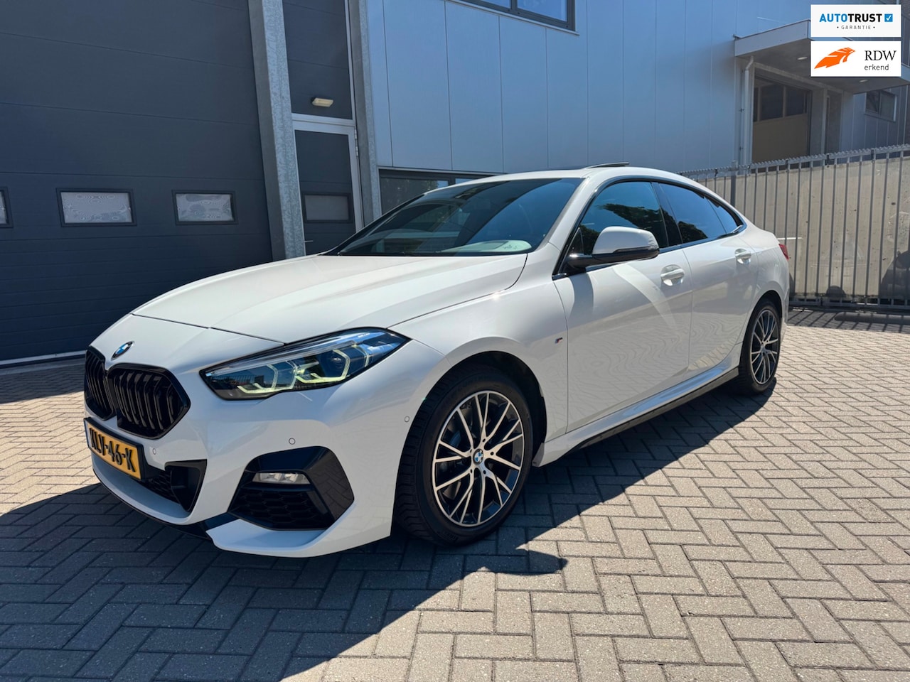 BMW 2-serie Gran Coupé - 220i M Sport Edition LED, Navi, Panoramadak, Sportstoelen, BTW, etc. - AutoWereld.nl