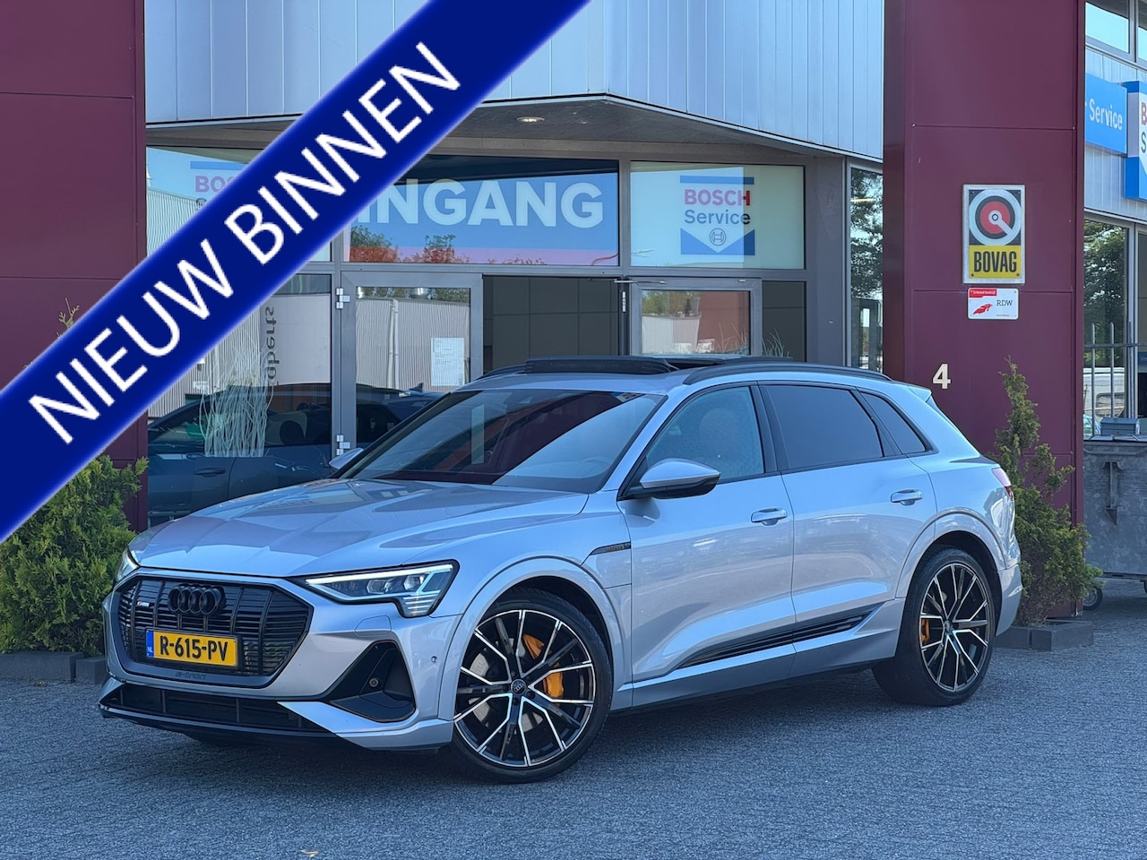 Audi e-tron - 55 quattro S edition 95 kWh | Pano | ACC - AutoWereld.nl