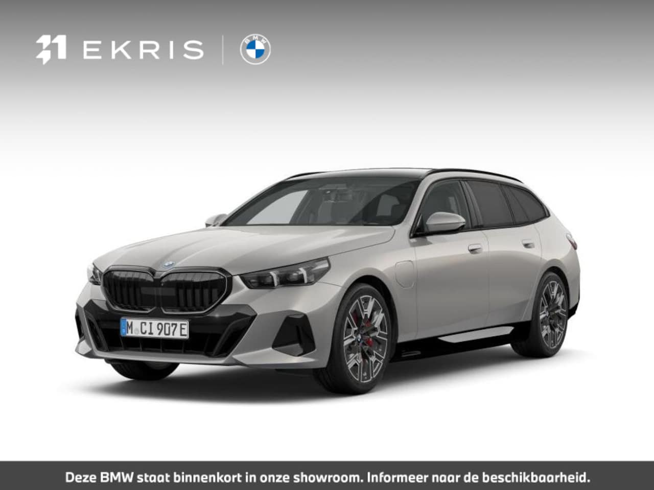 BMW 5-serie Touring - 550e xDrive M Sport Pro Edition | M Sportpakket Pro | Innovation Pack | Panoramadak - AutoWereld.nl