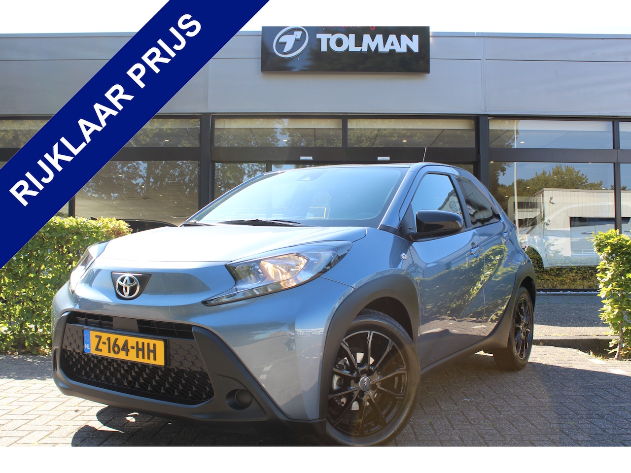 Toyota Aygo X - 1.0 VVT-i MT Play | Rijklaar | LMV | Apple/Android | Camera | DAB+ | Bluetooth - AutoWereld.nl