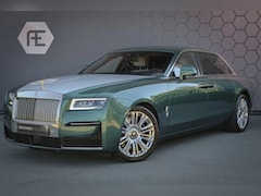 Rolls-Royce Ghost - 6.75 V12 Extended Wheelbase | VERY UNIQUE | BESPOKE INTERIOR | GOLD SPIRIT | COACHLINE GOL