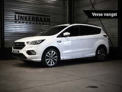 Ford Kuga - 1.5 EcoB. ST Line | Carplay | Trekhaak | DAB | Stuurverwarming | Sony audio |