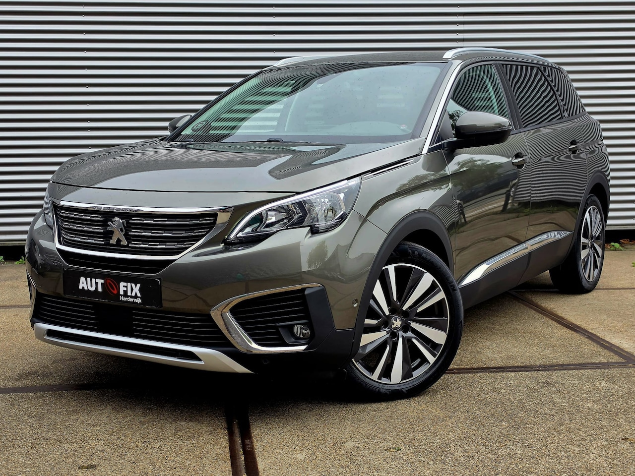 Peugeot 5008 - 1.2 PureTech Blue Lease GT-Line 1.2 PureTech Blue Lease GT-Line - AutoWereld.nl