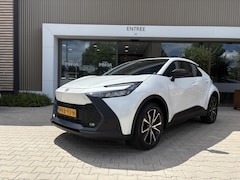 Toyota C-HR - 2.0 PHEV 220 Dynamic | Stuur en Stoelverwarming