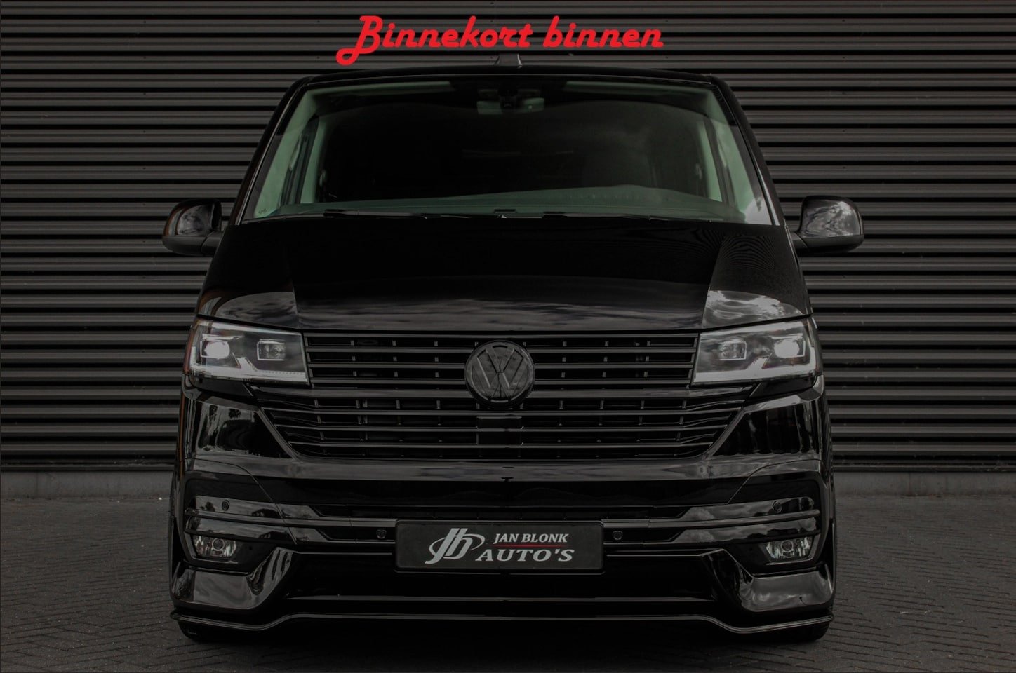 Volkswagen Transporter - 2.0 TDI L2H1 150PK BULLI DC DUBBEL CABINE MARGE BTW-VRIJ / LEIGHTONVANS BODYKIT/FULL OPTIN - AutoWereld.nl