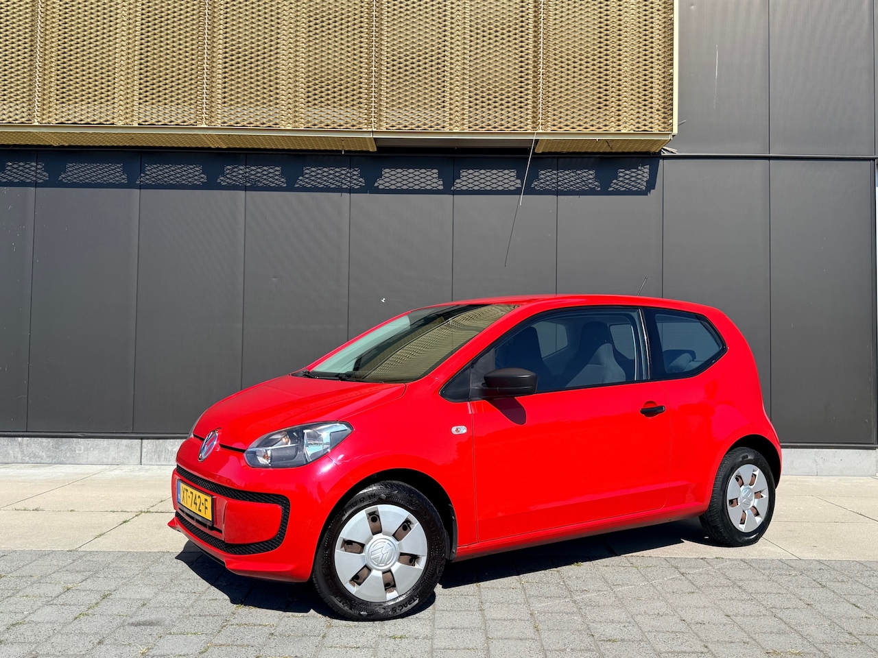 Volkswagen Up! - 1.0 take up! | Airco | Elektr ramen | Nwe koppeling | Centrale deurv - AutoWereld.nl