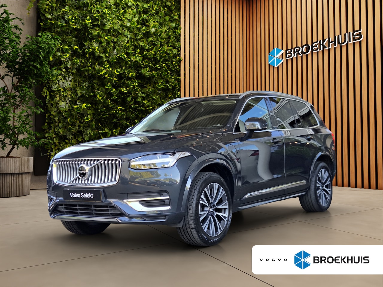 Volvo XC90 - 2.0 T8 Recharge AWD Inscription | SOH 98% | Trekhaak | 360 Cam | Pano | HUD | Memory - AutoWereld.nl
