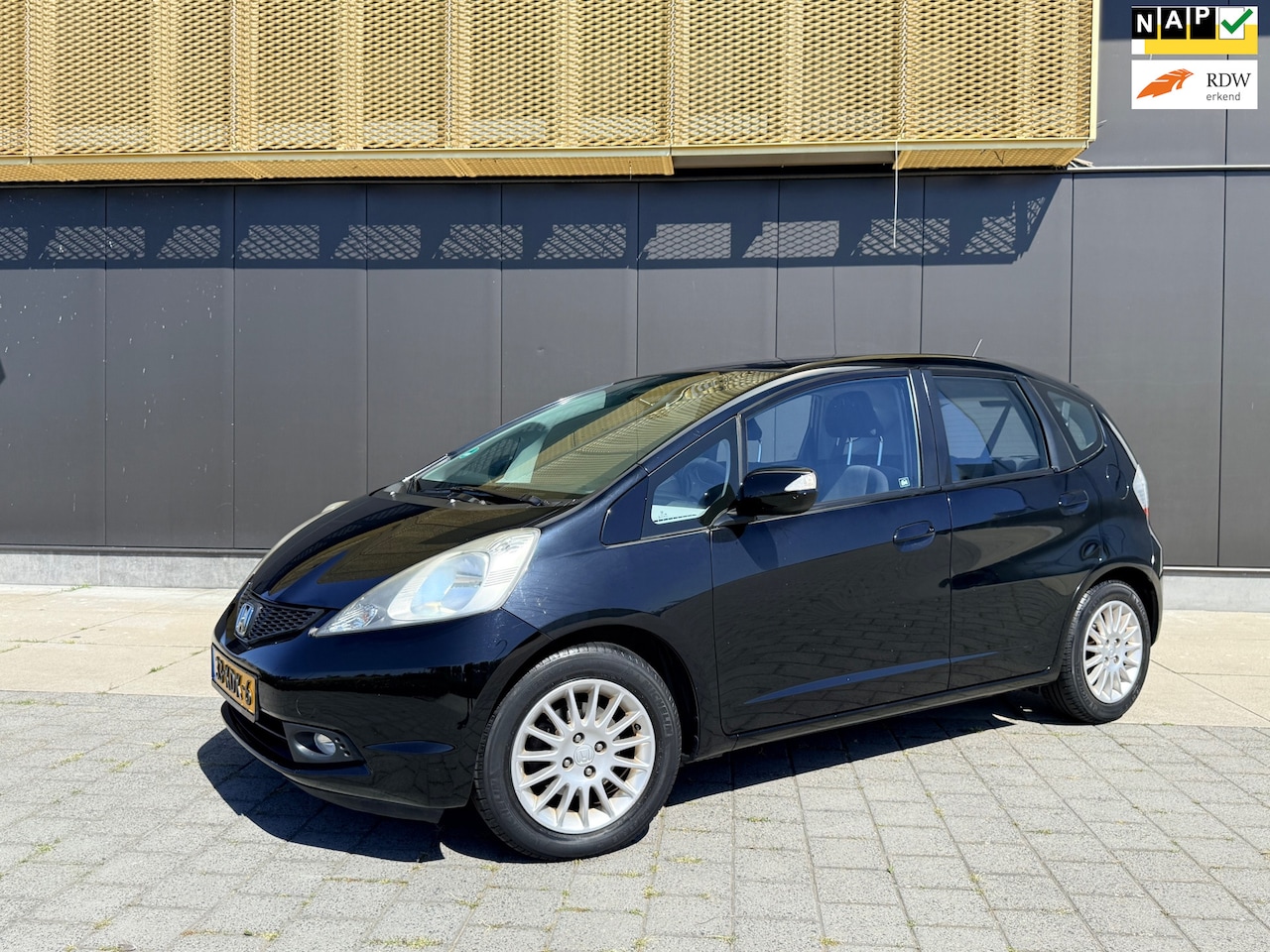 Honda Jazz - 1.4 Comfort | 2e eig | Clima | LM velgen | AUX | Elektr ramen | Mutlifunc. stuur - AutoWereld.nl