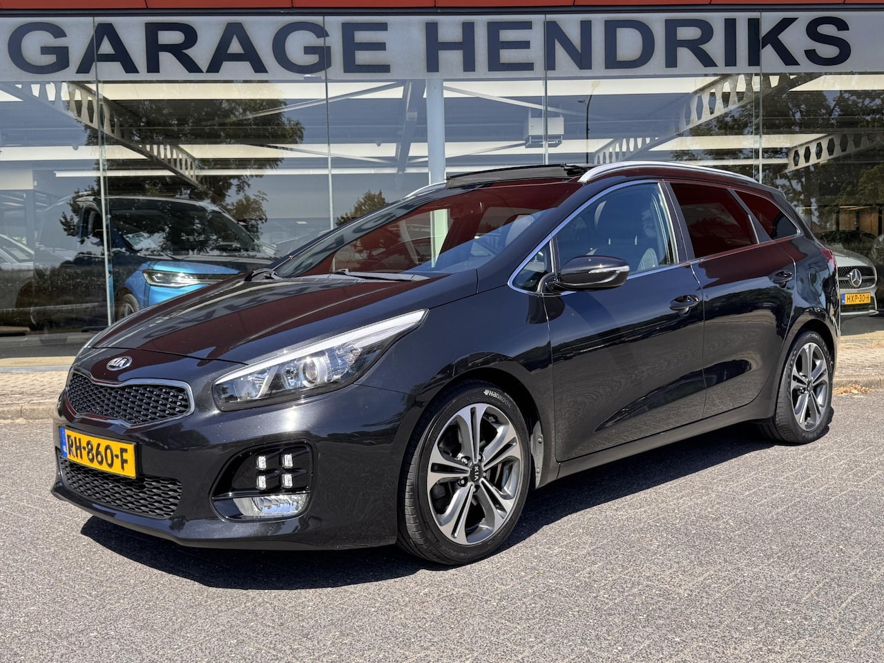 Kia Cee'd Sportswagon - 1.0 T-GDi GT-Line Summer Edition |  Panodak | Camera | Cruise Control | Stoel&stuur Verwar - AutoWereld.nl