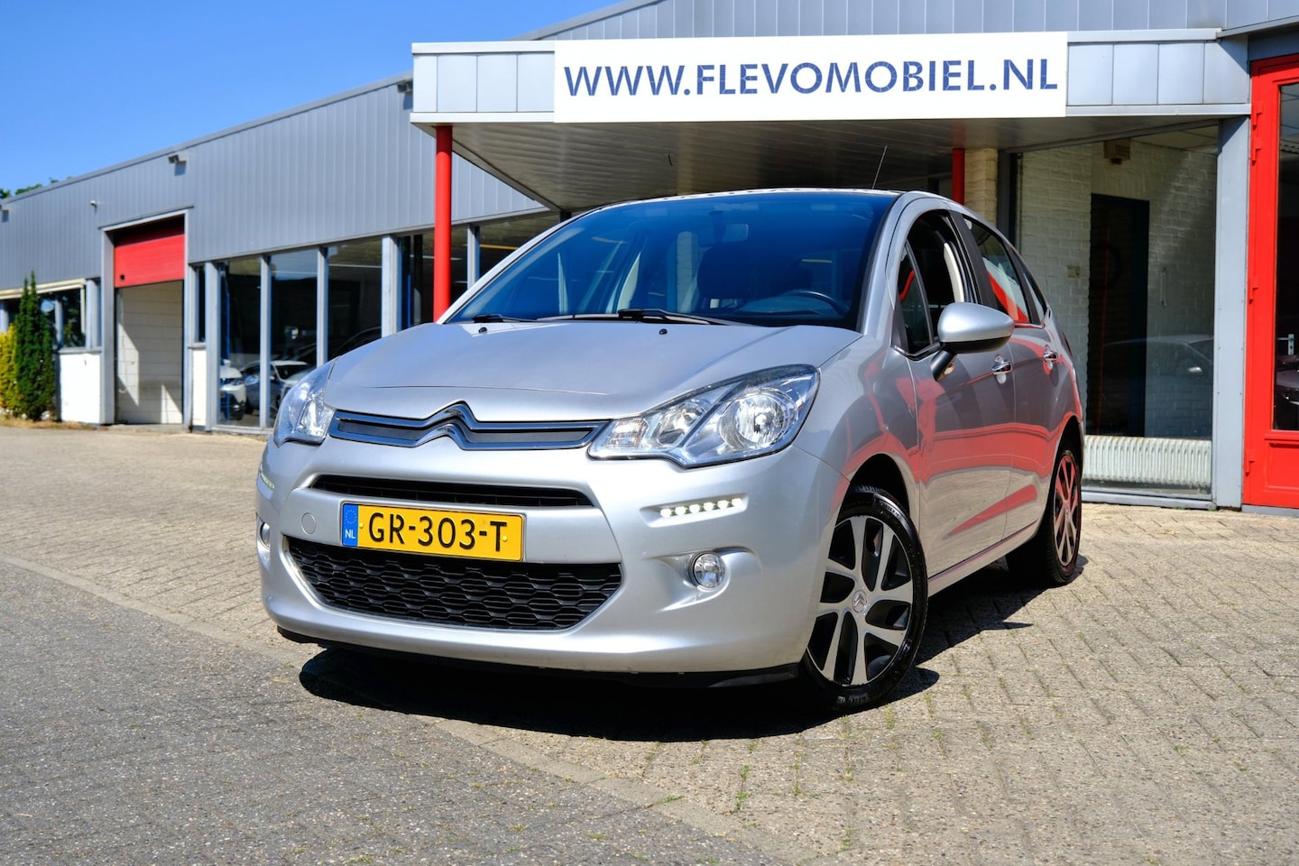 Citroën C3 - 1.6 BlueHDi Business Zenith Airco|Cruise|Panoramische voorruit - AutoWereld.nl
