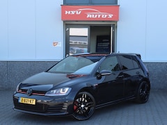 Volkswagen Golf - 2.0 TSI GTI Performance 230 PK navi LM camera