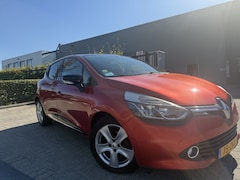 Renault Clio - 1.5 dCi Clima Parksensor Panoramadak