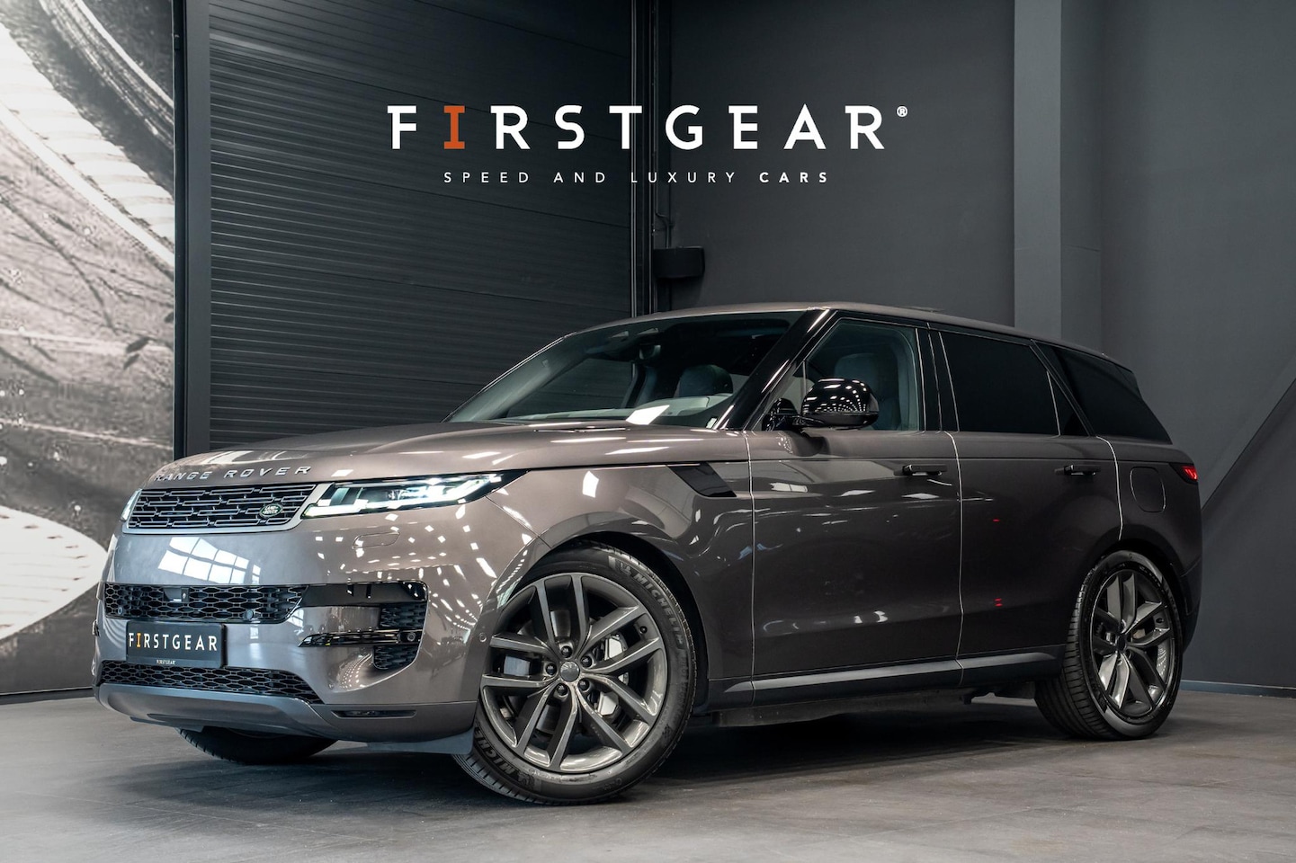 Land Rover Range Rover Sport - 3.0 P460e S PHEV *Panorama / Meridian / Memory / Surround-view / Keyless* - AutoWereld.nl