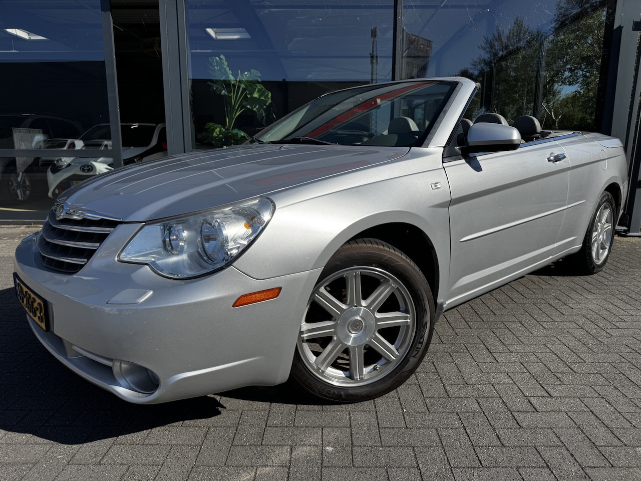 Chrysler Sebring Cabrio - 2.7 Limited Business Edition 2.7 Limited Business Edition - AutoWereld.nl